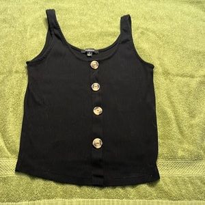 Cute top with buttons.